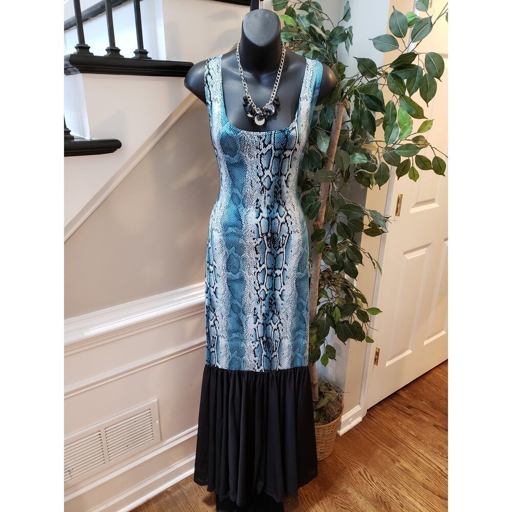 Good Time Long Maxi Dress Womens S Multi Snakeskin Print Scoop Neck Peplum Hem S